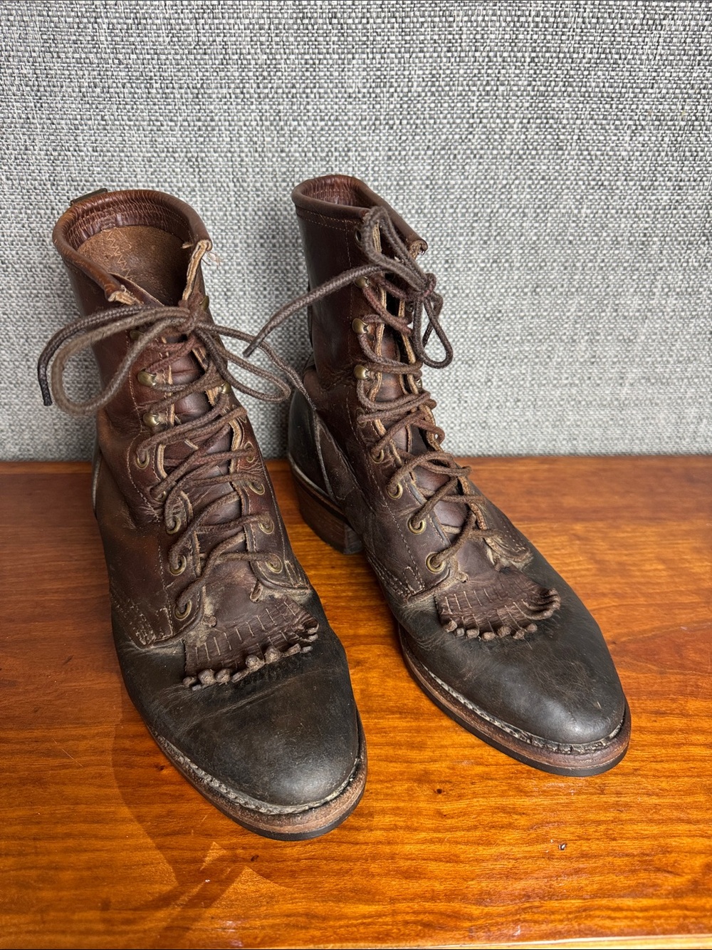 Laredo Vintage Two Tone Leather Packer Western Boots Lace Up Vibram Men’s 10M